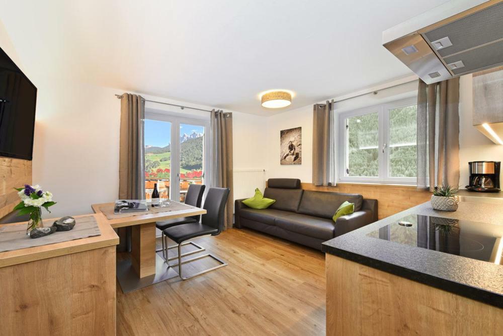 Jaiterhof Apartment Funes  Ngoại thất bức ảnh